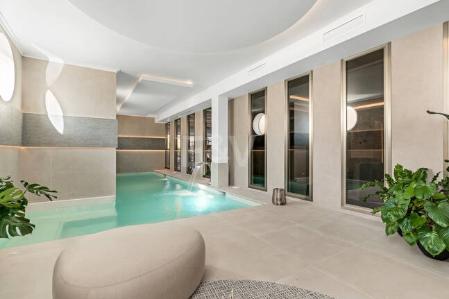 Utsökt modern villa i hjärtat av Sierra Blanca