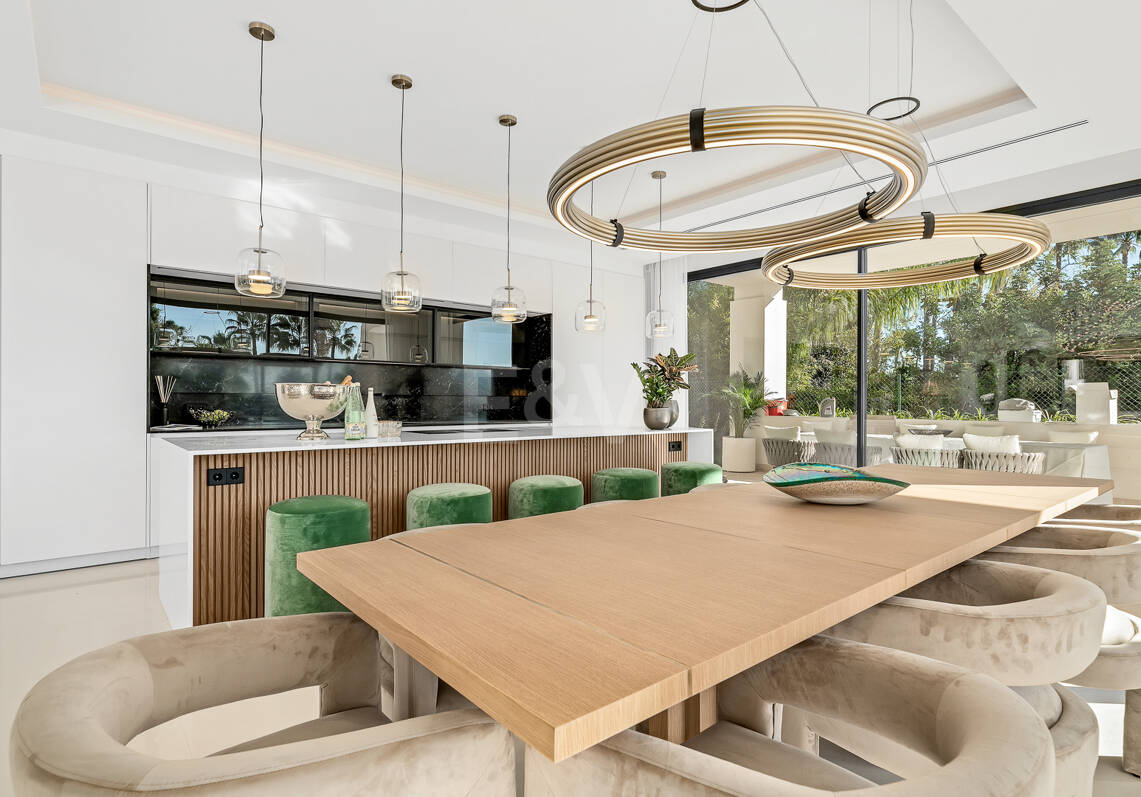 Utsökt modern villa i hjärtat av Sierra Blanca