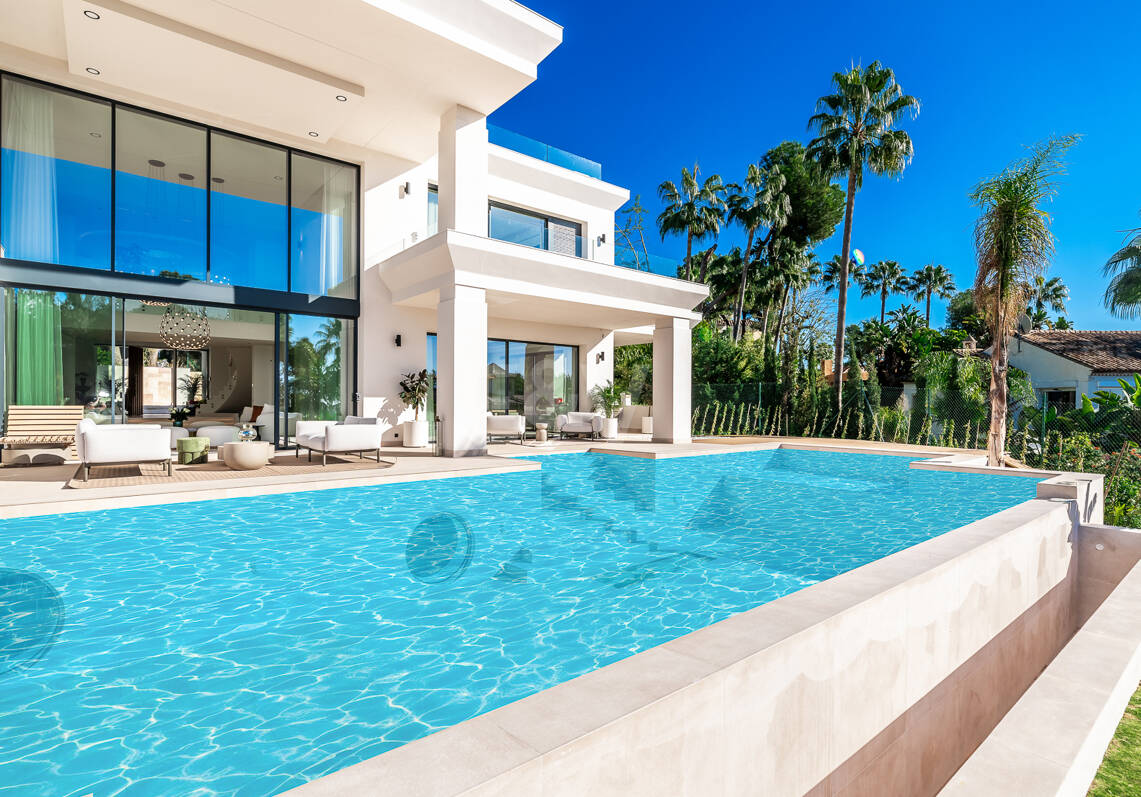 Utsökt modern villa i hjärtat av Sierra Blanca