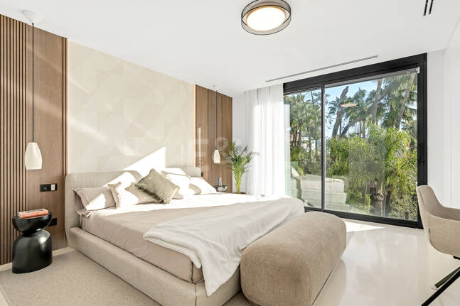 Utsökt modern villa i hjärtat av Sierra Blanca