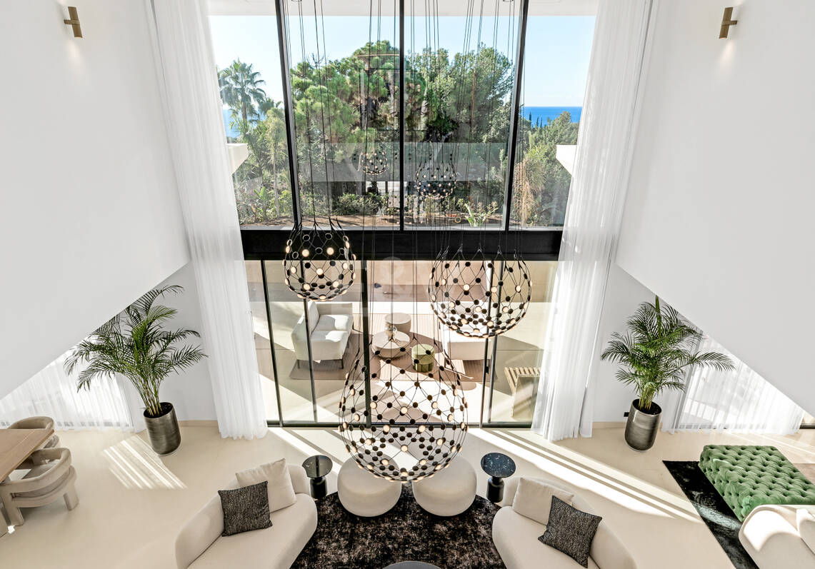 Utsökt modern villa i hjärtat av Sierra Blanca