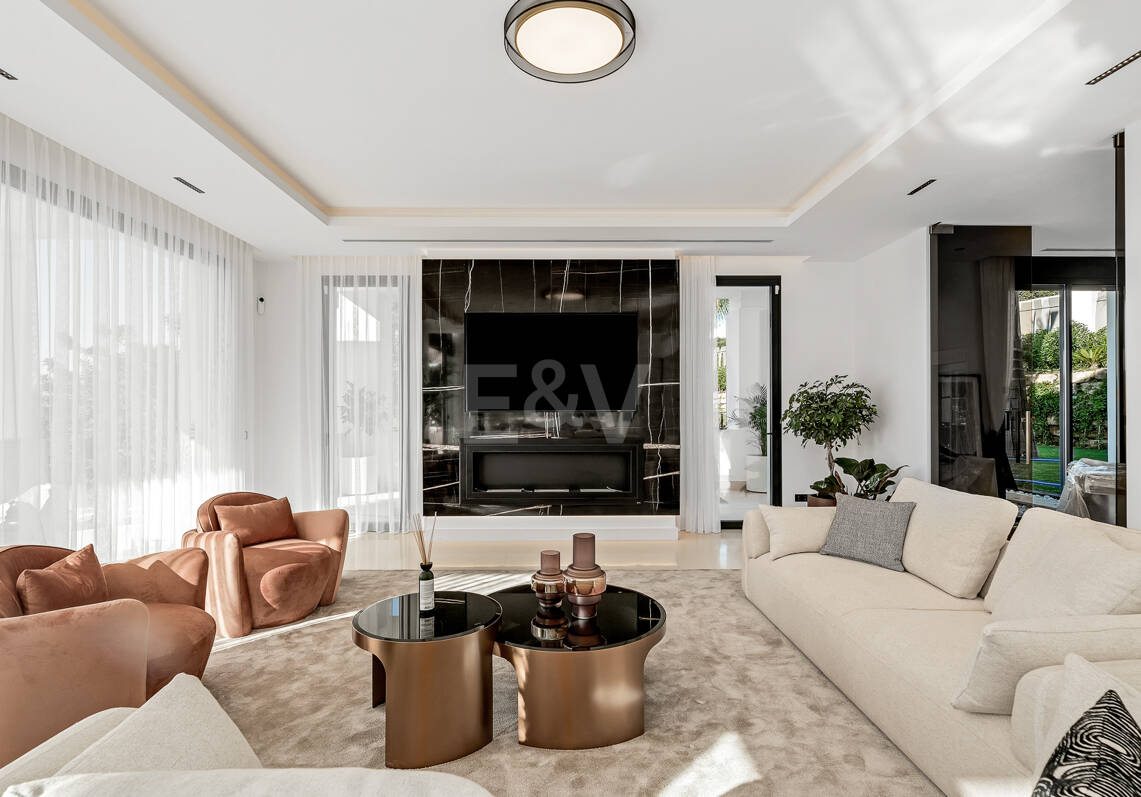 Utsökt modern villa i hjärtat av Sierra Blanca