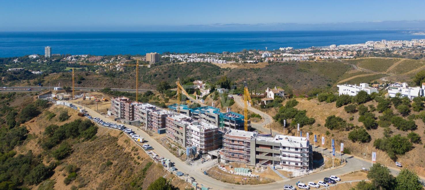 Penthouse i Altos de Los Monteros med fantastisk panoramautsikt