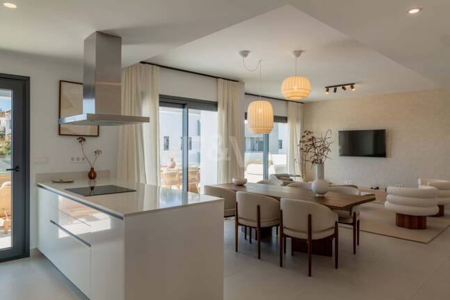 Penthouse i Altos de Los Monteros med fantastisk panoramautsikt