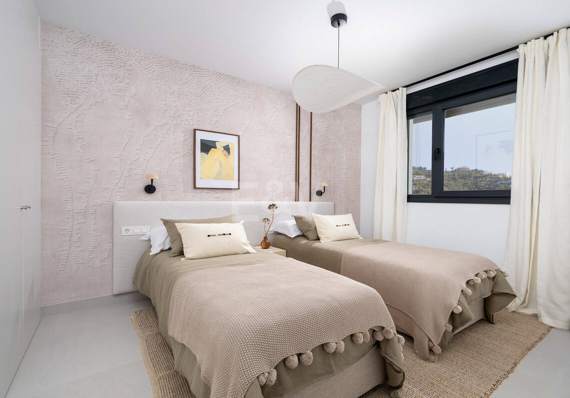 Penthouse in Altos de Los Monteros with Amazing Panoramic Views