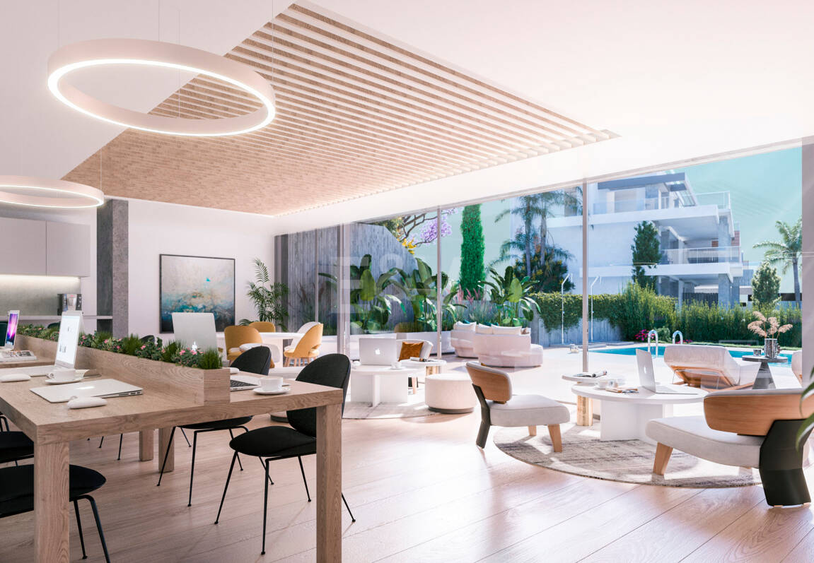 Penthouse i Altos de Los Monteros med fantastisk panoramautsikt