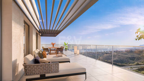 Penthouse i Altos de Los Monteros med fantastisk panoramautsikt