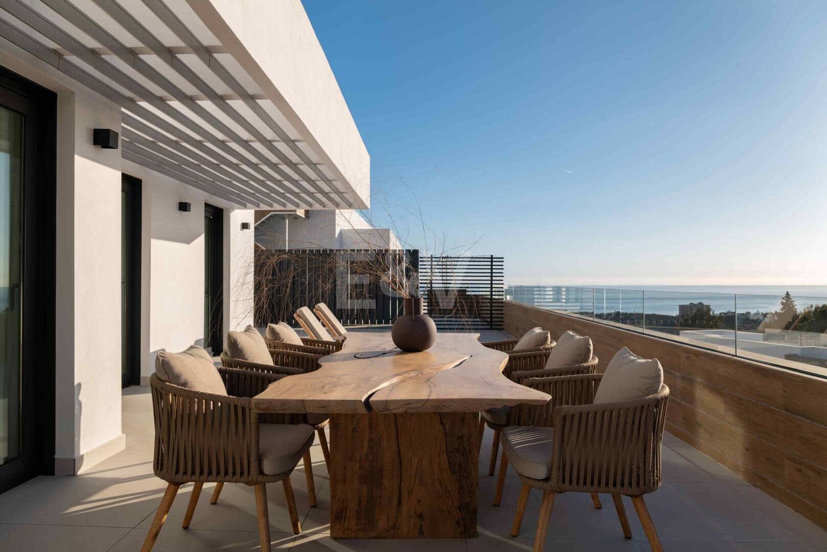 Penthouse i Altos de Los Monteros med fantastisk panoramautsikt