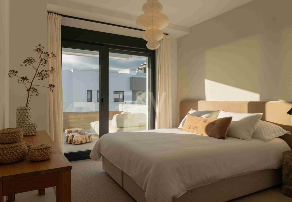 Penthouse i Altos de Los Monteros med fantastisk panoramautsikt