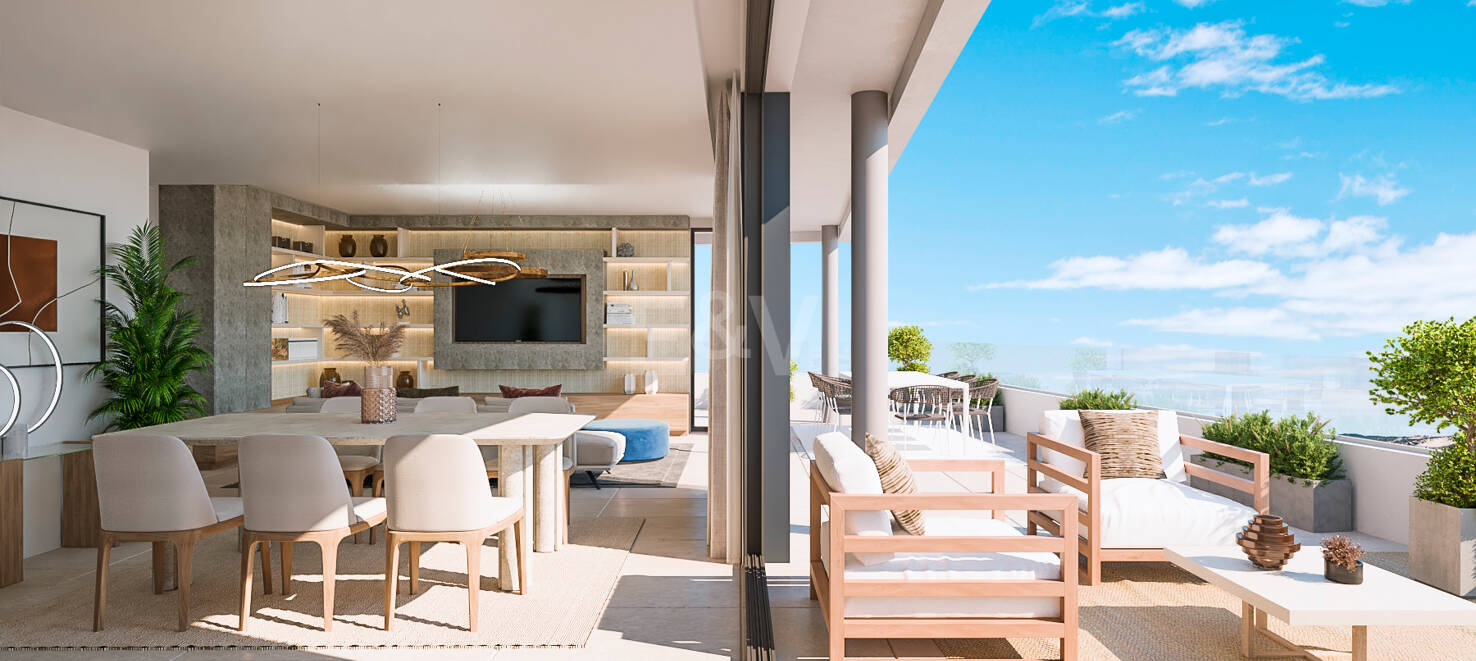Lyxlägenhet i Los Altos de Los Monteros med panoramautsikt