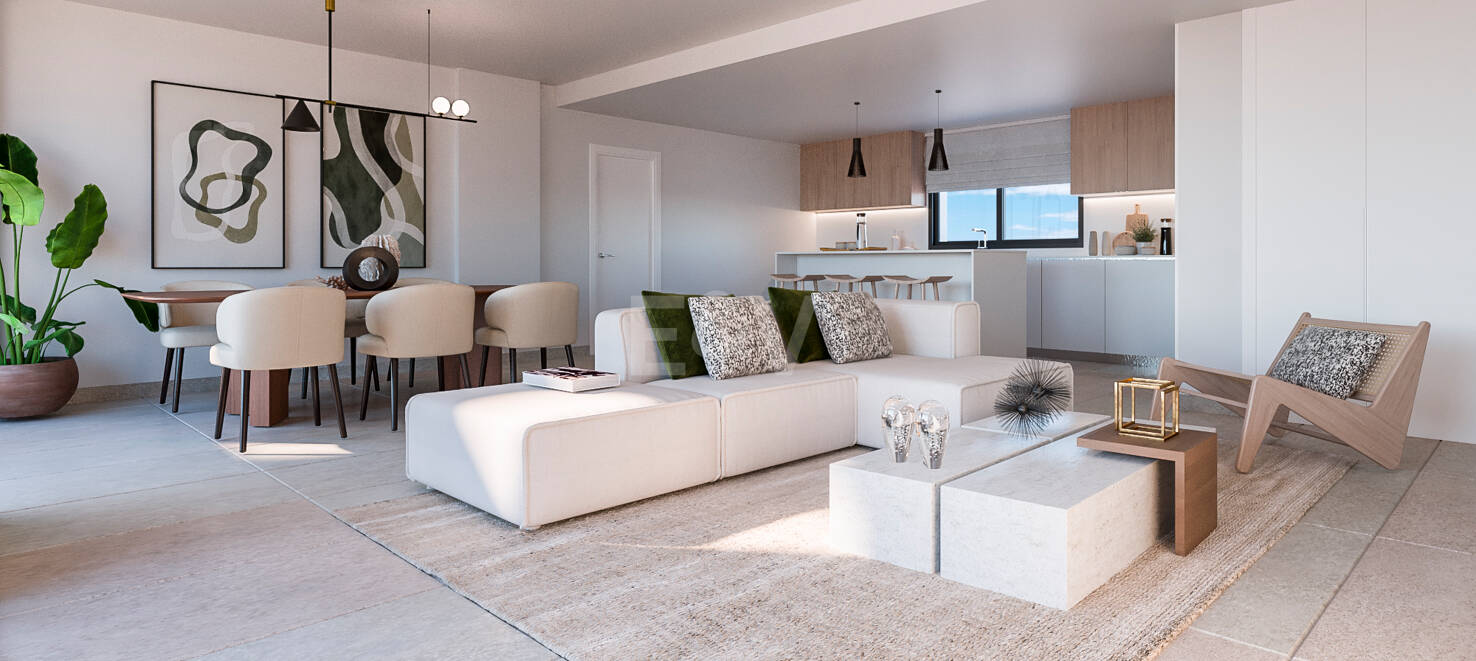 Lyxlägenhet i Los Altos de Los Monteros med panoramautsikt