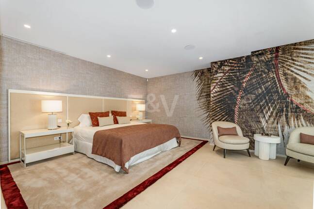 Bijoux architectural moderne Cascada de Camoján. Prix à partir de 48 000 € par semaine