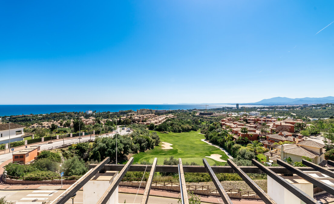 Casa pareada con las mejores vistas en Los Monteros