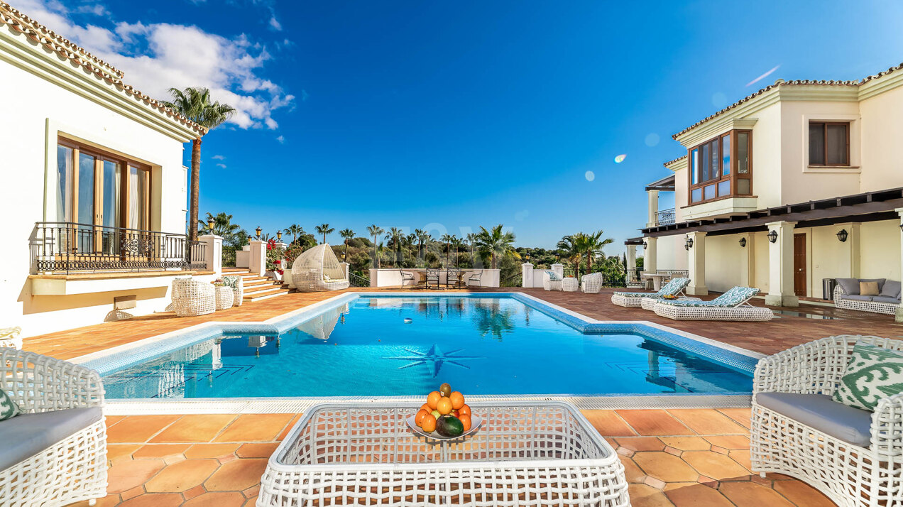 Luxury Mediterranean palace, panoramic sea view. Price from €12,500 per week