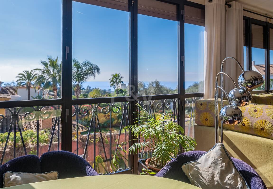 Villa en una tranquila urbanización al lado de la ciudad de Marbella