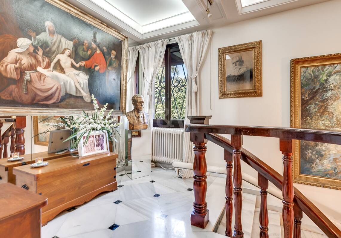 Villa dans une urbanisation tranquille à côté de Marbella City
