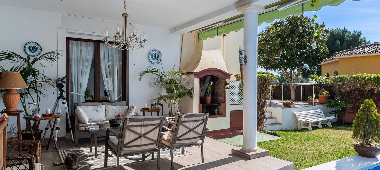 Villa in a Quiet Urbanisation next to Marbella City