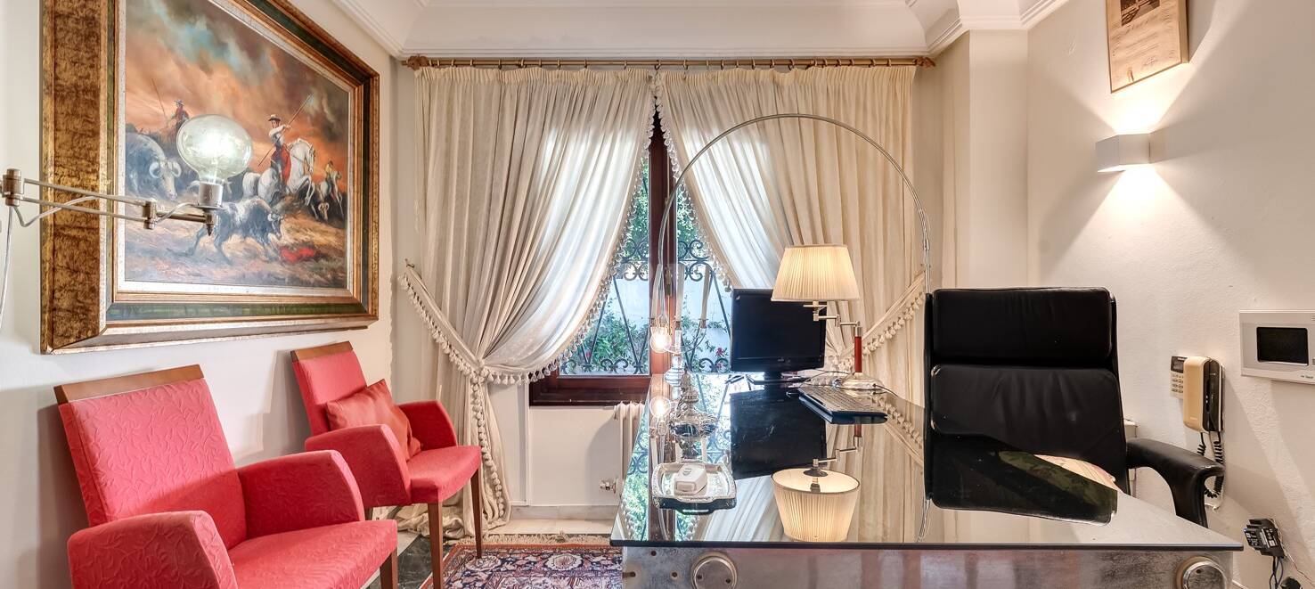 Villa in a Quiet Urbanisation next to Marbella City