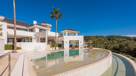 Villa moderne à La Zagaleta avec vue magnifique sur la mer