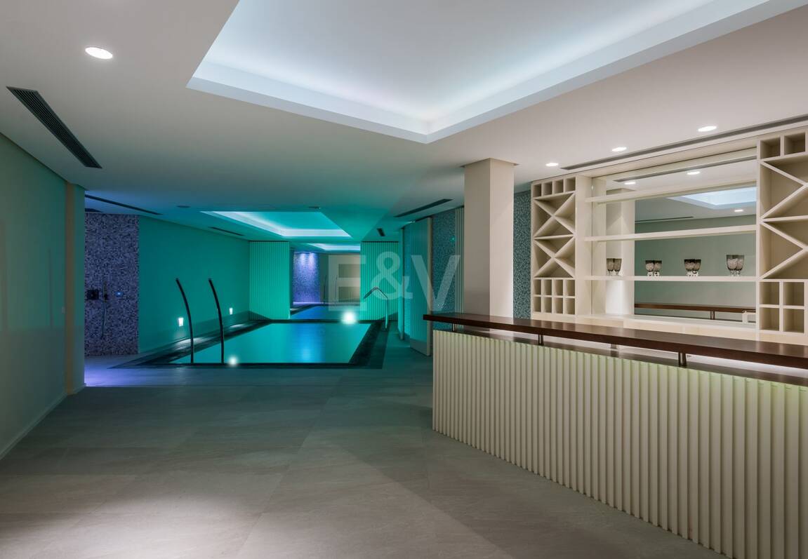 Moderne Villa in La Zagaleta mit herrlichem Meerblick