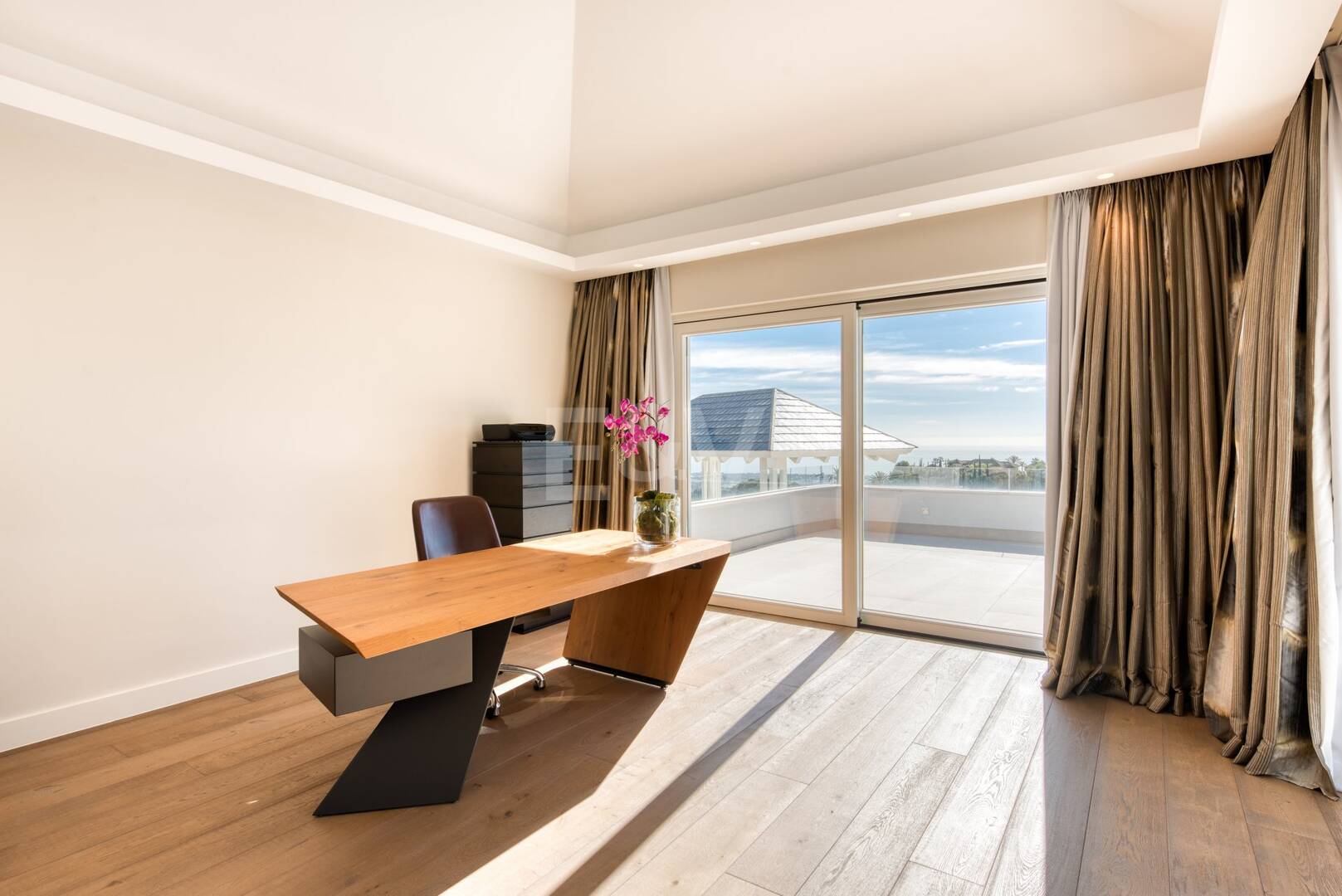 Moderna villa en La Zagaleta con impresionantes vistas