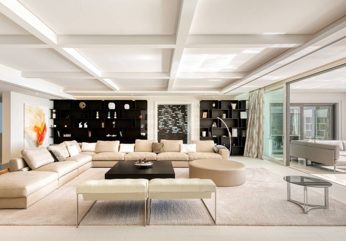 Modern villa in La Zagaleta with Stunning Sea Views