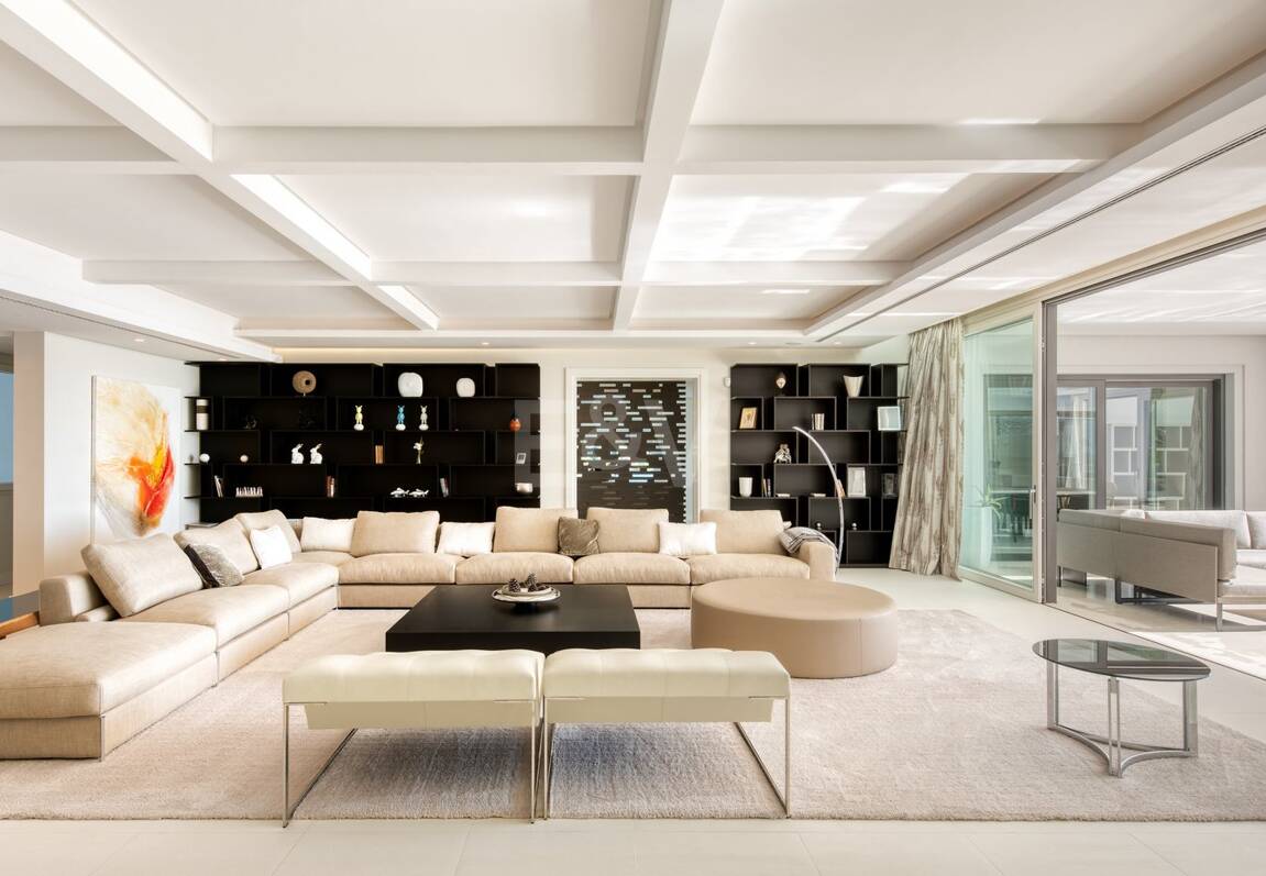 Moderne Villa in La Zagaleta mit herrlichem Meerblick