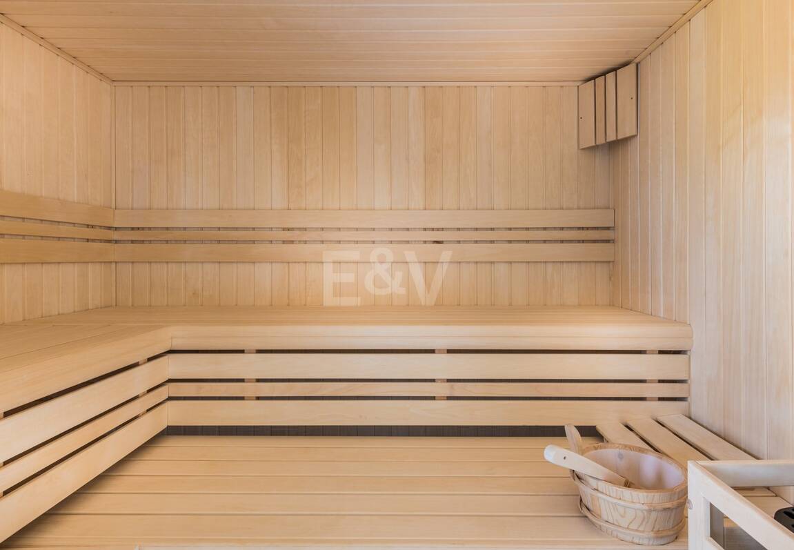 Moderne Villa in La Zagaleta mit herrlichem Meerblick