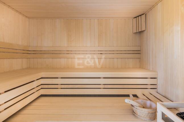 Moderne Villa in La Zagaleta mit herrlichem Meerblick