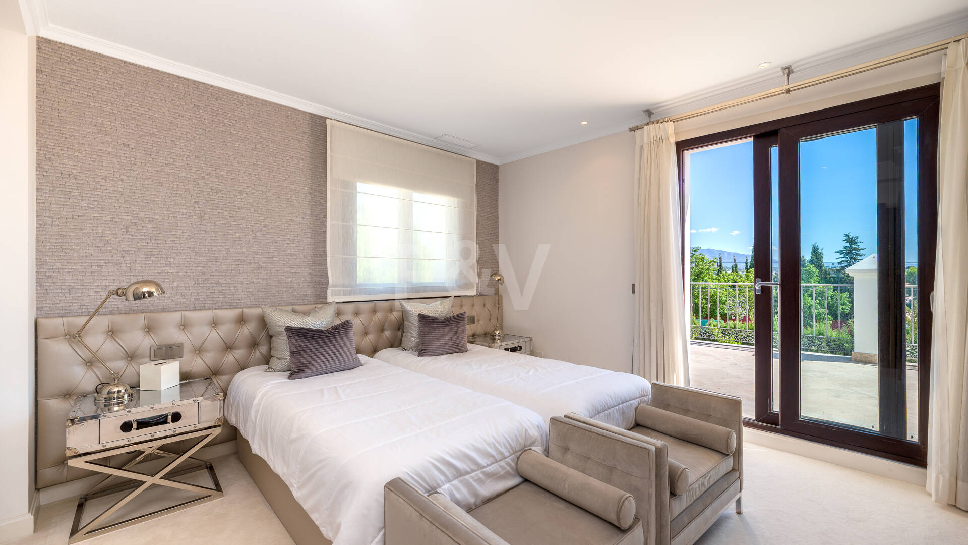 Elegantes Anwesen in Guadalmina auf einem Grundstück von über 24.000 m²