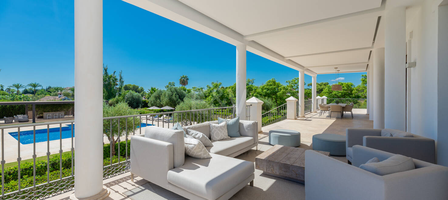 Elegant Mansion in Guadalmina on a Plot of Over 24,000 m²