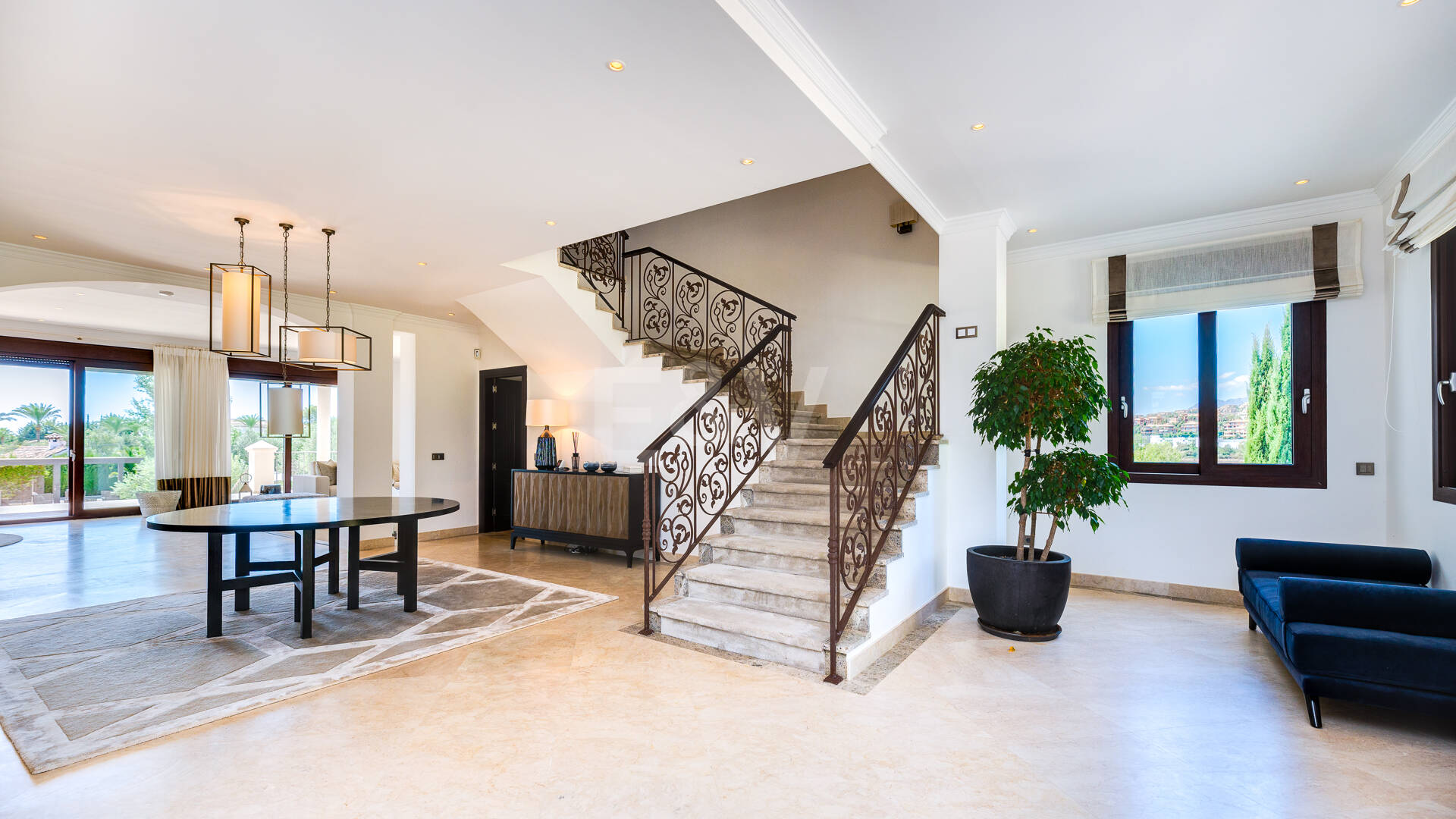 Elegantes Anwesen in Guadalmina auf einem Grundstück von über 24.000 m²
