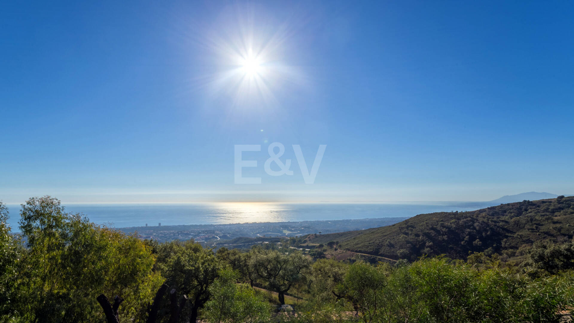 Projet de haute qualité à La Mairena avec vue sur la mer