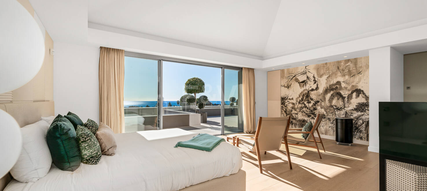 State-Of-The-Art Villa i Cascada de Camoján med panoramautsikt över havet