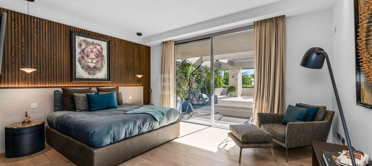 State-Of-The-Art Villa i Cascada de Camoján med panoramautsikt över havet