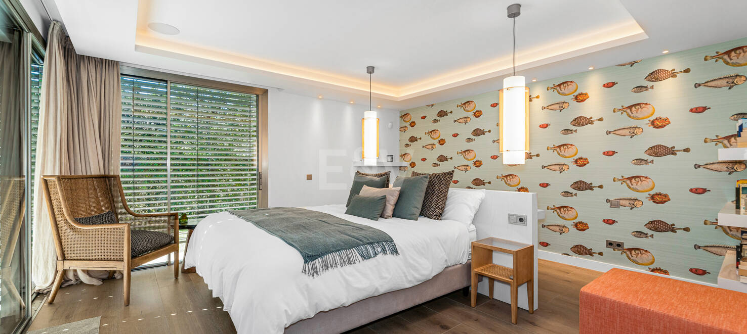 State-Of-The-Art Villa i Cascada de Camoján med panoramautsikt över havet