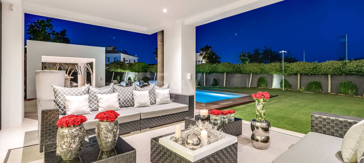 Top Villa moderna de lujo en Altos de Puente Romano