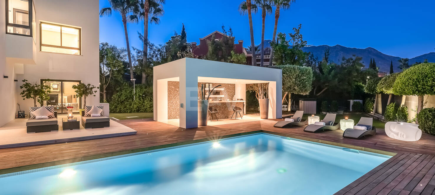 Top Villa moderna de lujo en Altos de Puente Romano