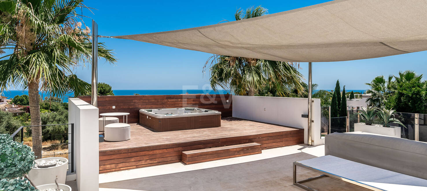 Top Villa moderna de lujo en Altos de Puente Romano