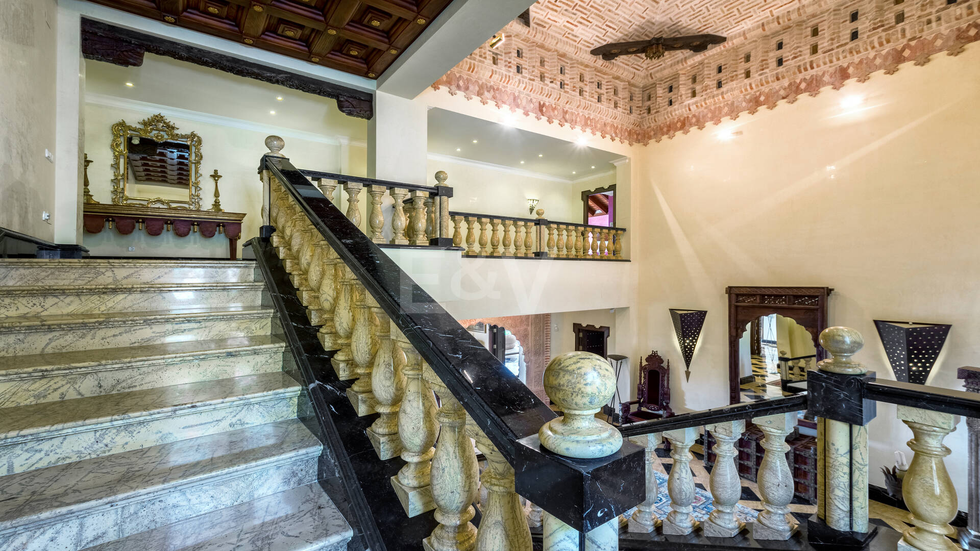 Klassische Architektenvilla von Antonio Bermúdez in Sierra Blanca