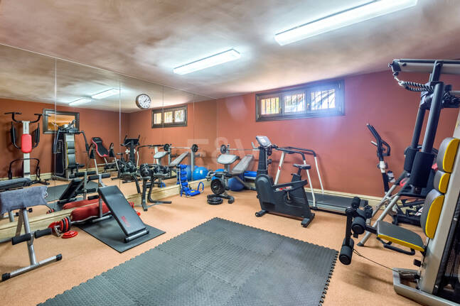 Klassische Architektenvilla von Antonio Bermúdez in Sierra Blanca