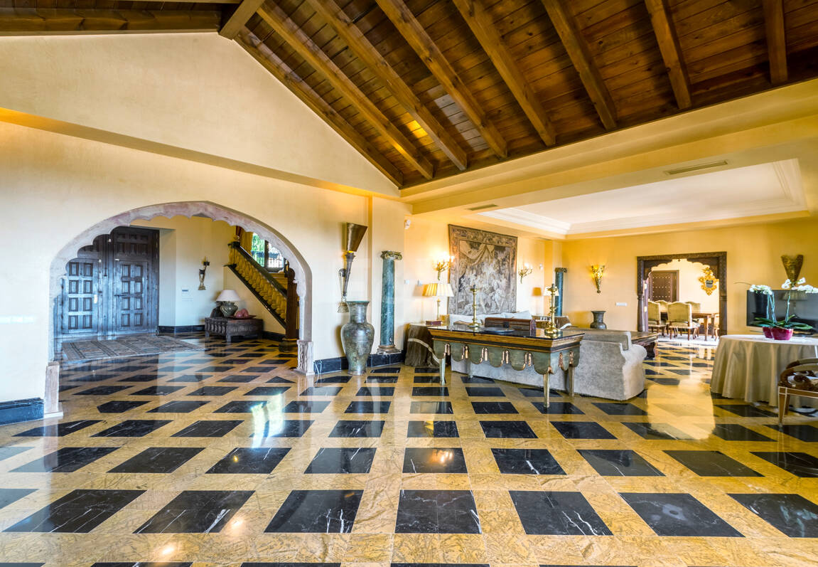 Klassische Architektenvilla von Antonio Bermúdez in Sierra Blanca