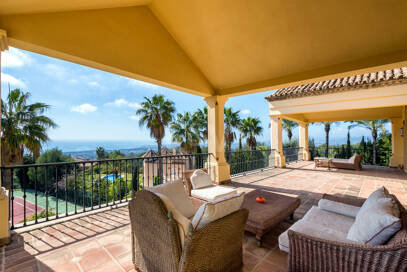 Klassische Architektenvilla von Antonio Bermúdez in Sierra Blanca