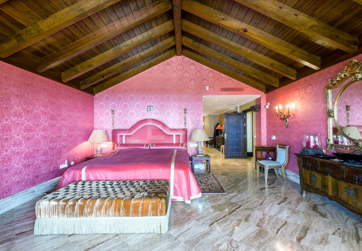 Klassische Architektenvilla von Antonio Bermúdez in Sierra Blanca