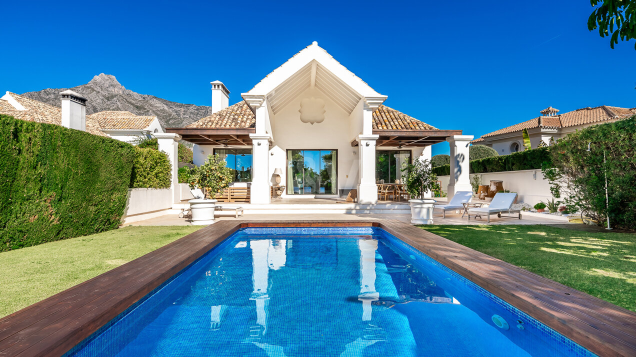 Villa de estilo mediterráneo en Lomas de Marbella Club