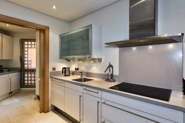 Vacker designerlägenhet i Mansion Club