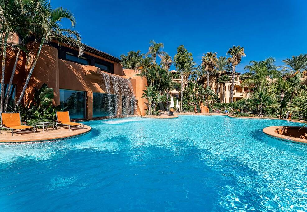 Vacker designerlägenhet i Mansion Club