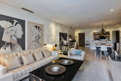 Vacker designerlägenhet i Mansion Club