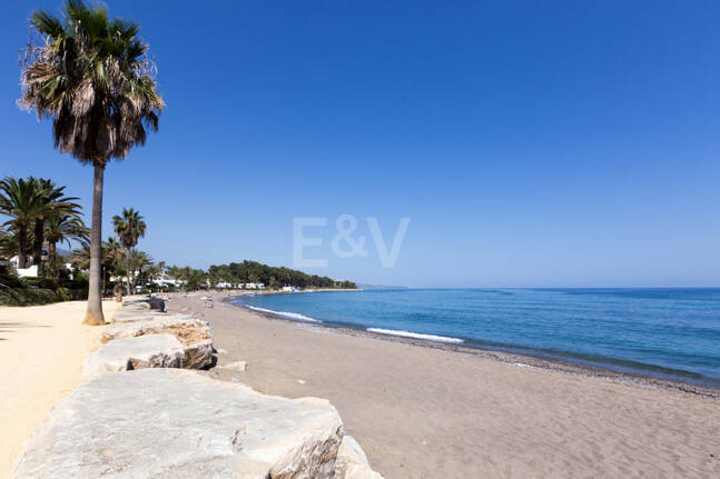 Outstanding Designer Contemporary Villa in Nagüeles