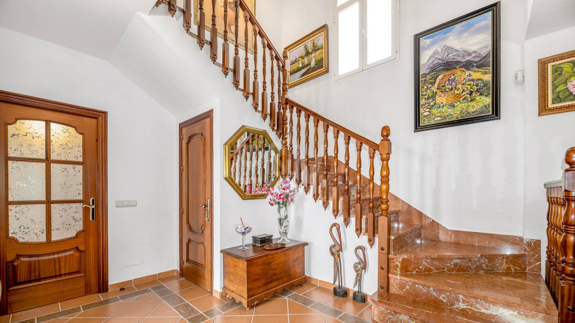 Villa à Marbella avec une vue imprenable sur la mer